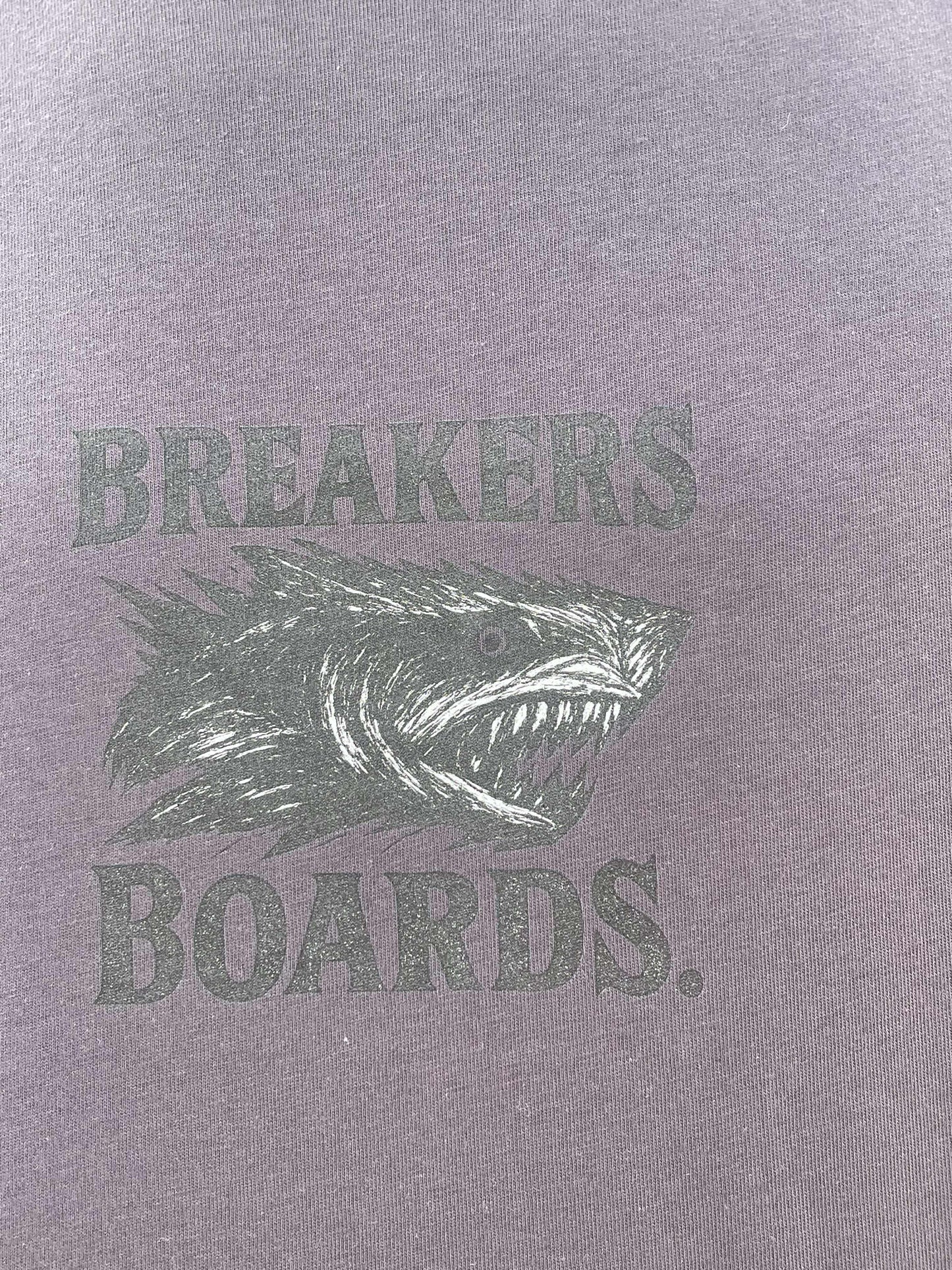 Breakers black and grey tshirt