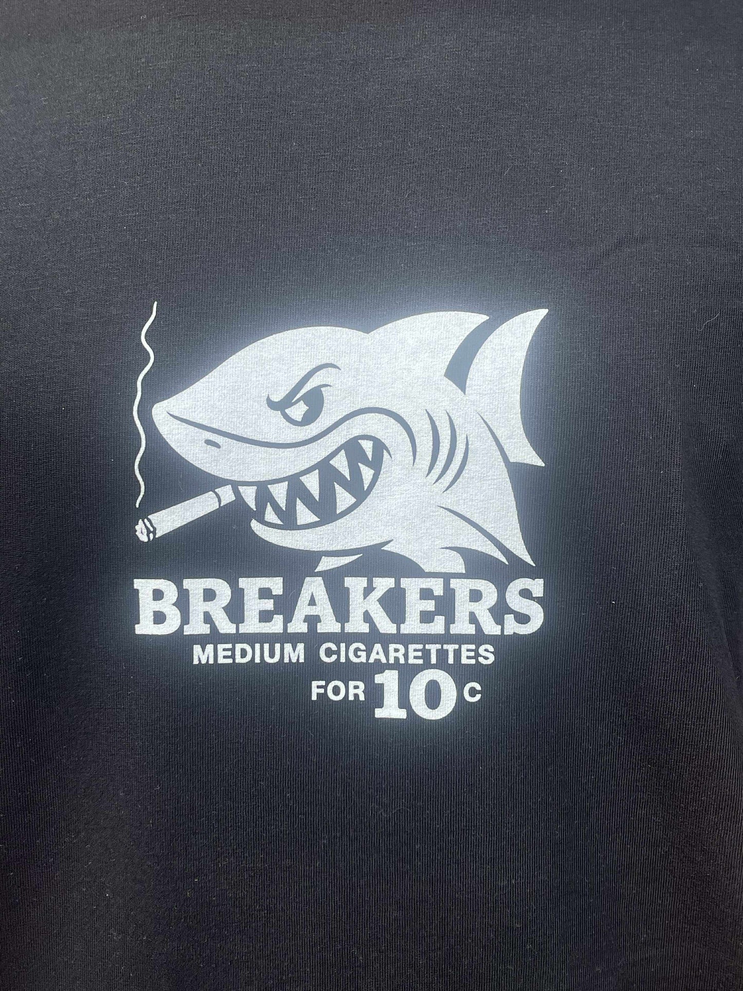 Breakers dart shark tshirt